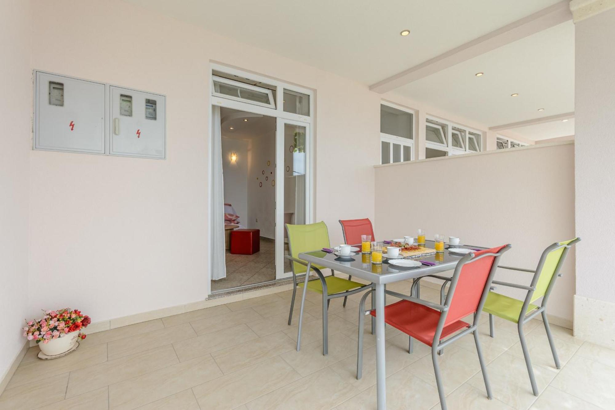 Apartments Hope Dugi Rat Chambre photo