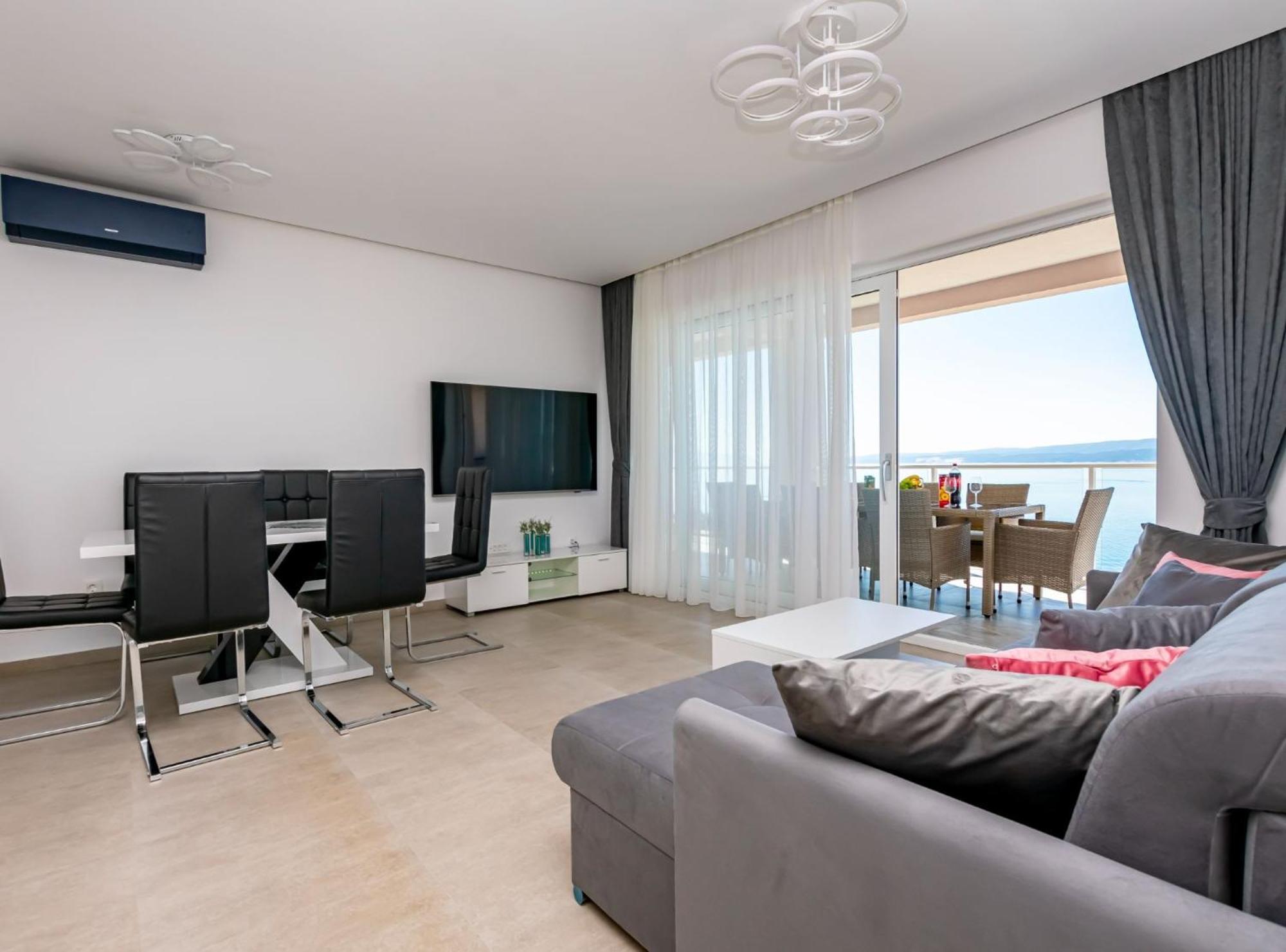 Apartments Hope Dugi Rat Extérieur photo